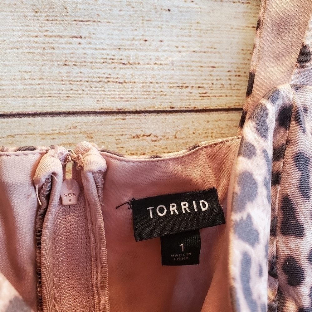 Torrid - Picture 5 of 5